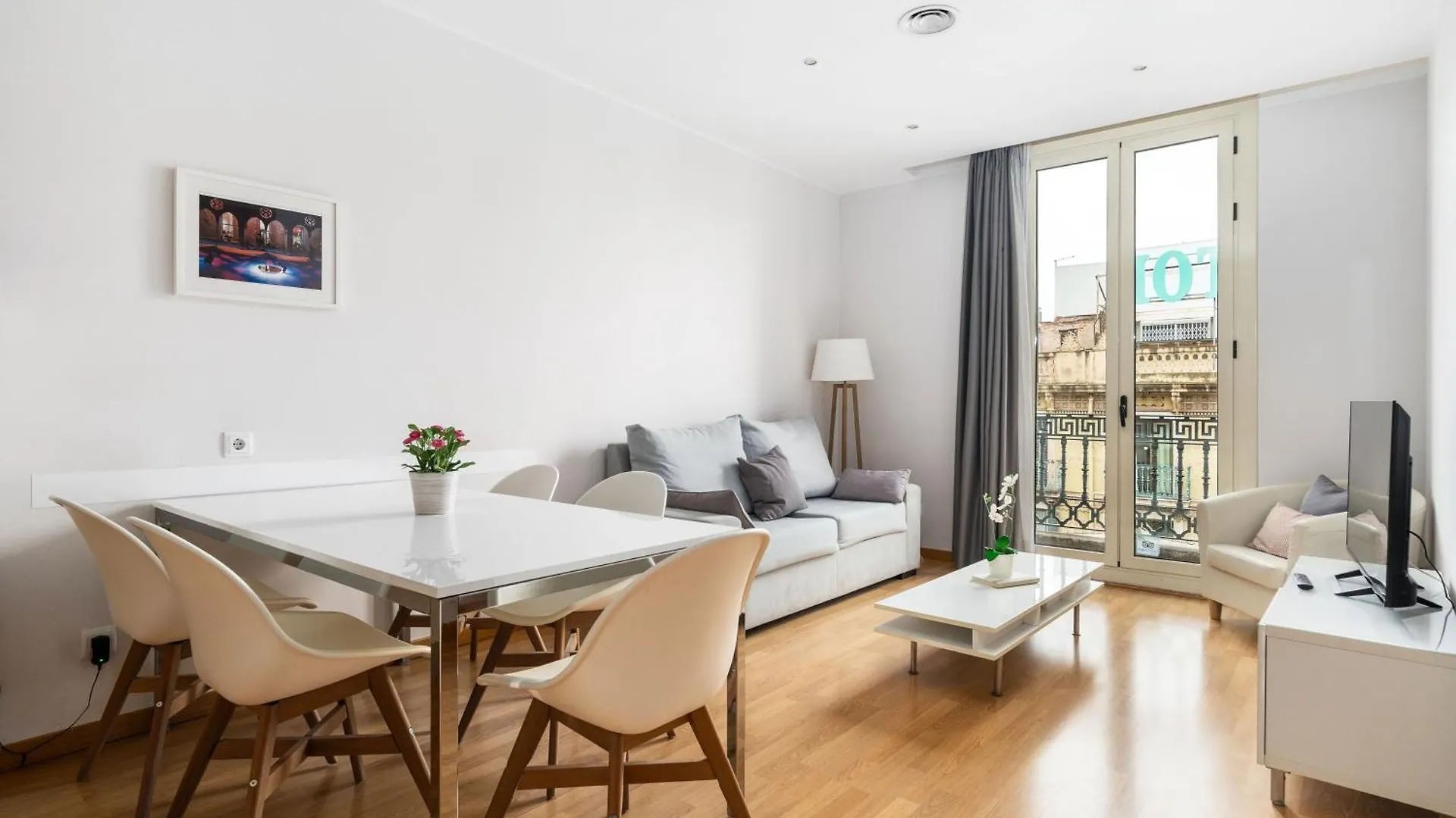 Flateli Pelayo H2 Apartment Barcelona