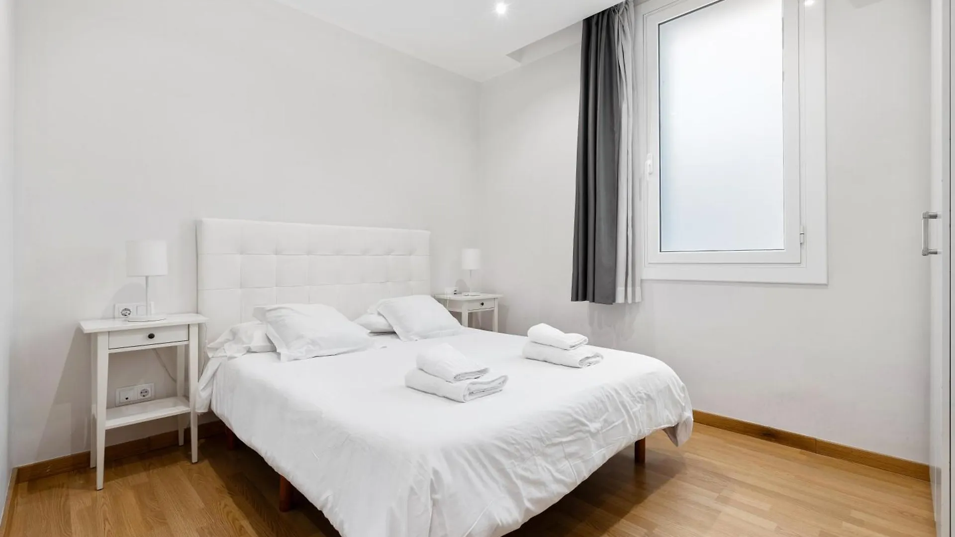 Flateli Pelayo H2 Apartment Barcelona Spain