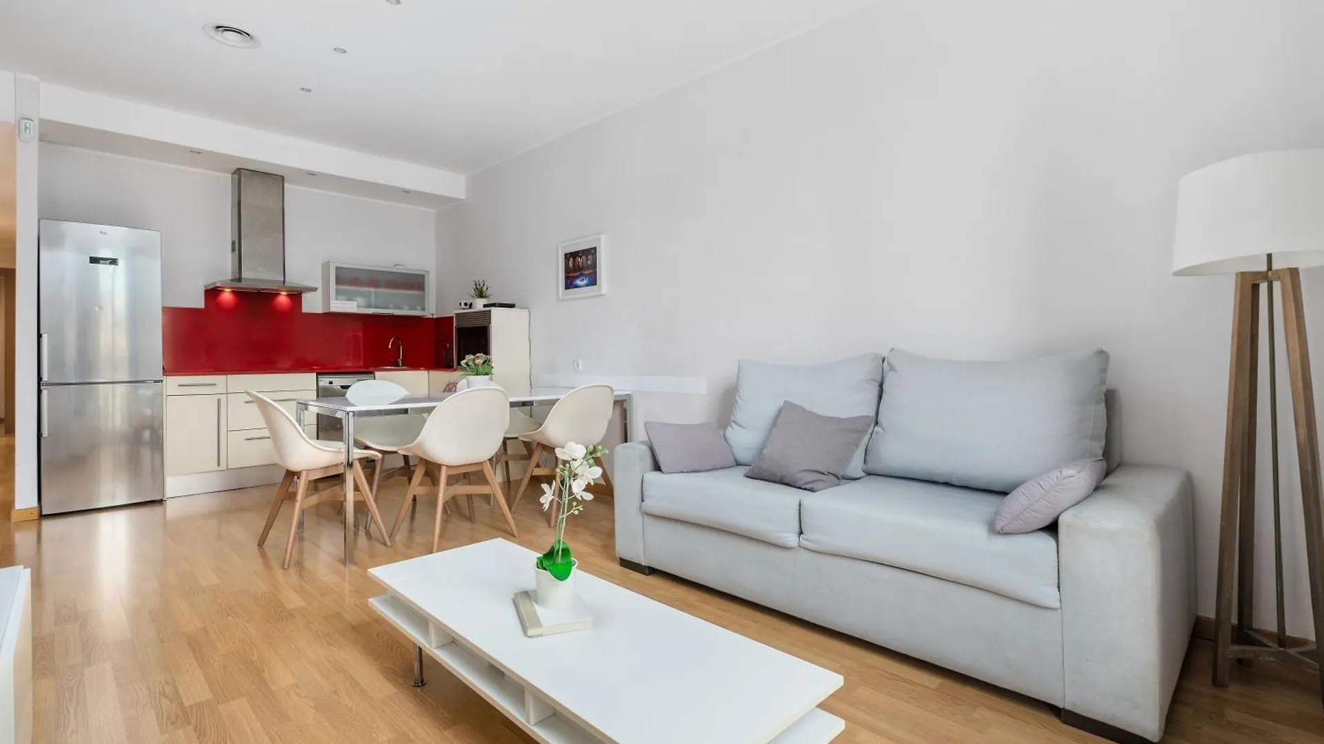 Flateli Pelayo H2 Apartment Barcelona