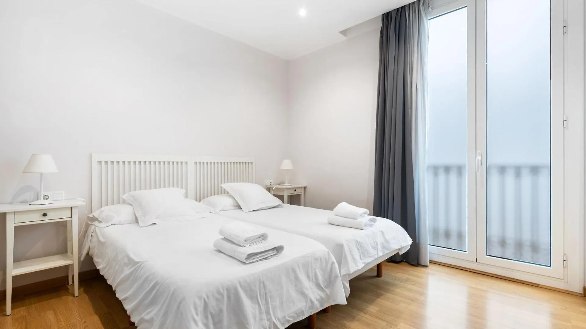 Flateli Pelayo H2 Apartment Barcelona