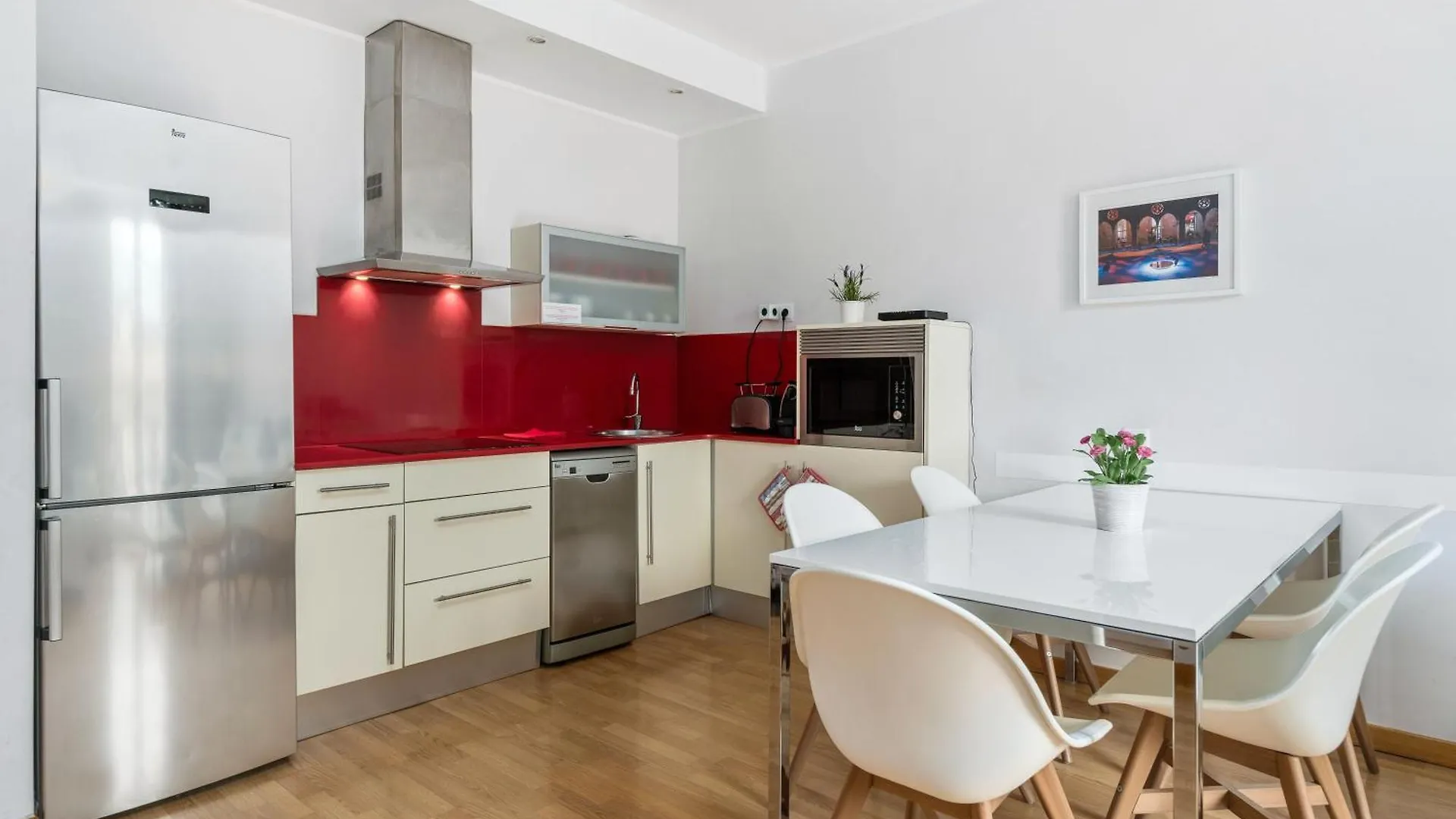 Flateli Pelayo H2 Apartment Barcelona Spain