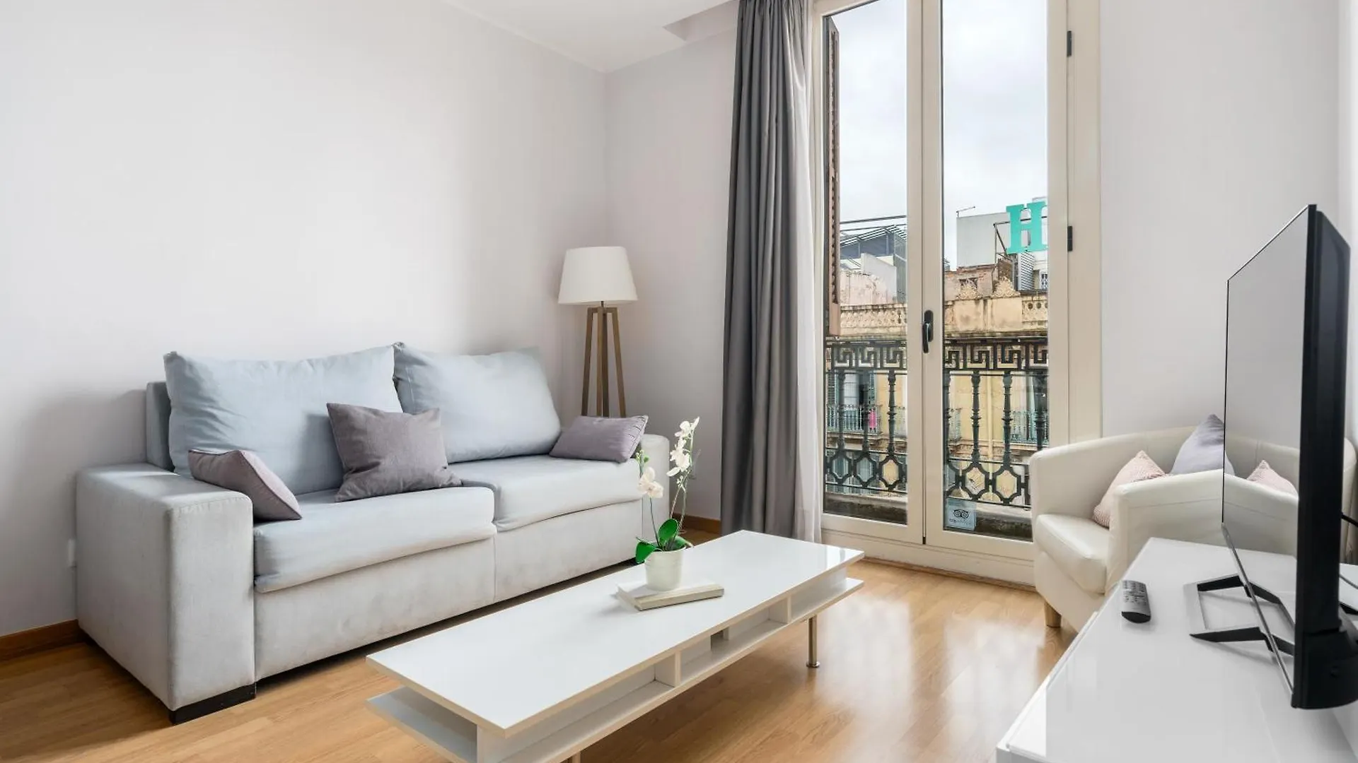 Flateli Pelayo H2 Apartment Barcelona 0*,