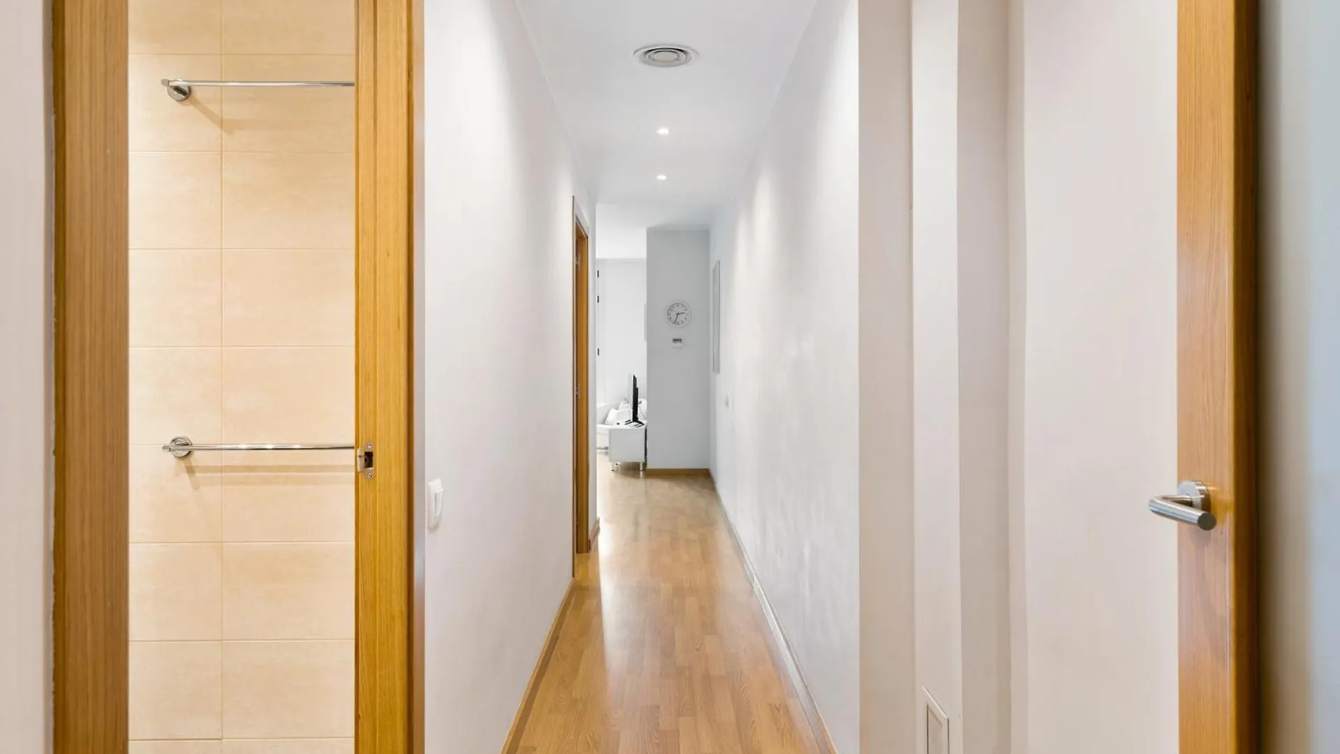 Flateli Pelayo H2 Apartment Barcelona
